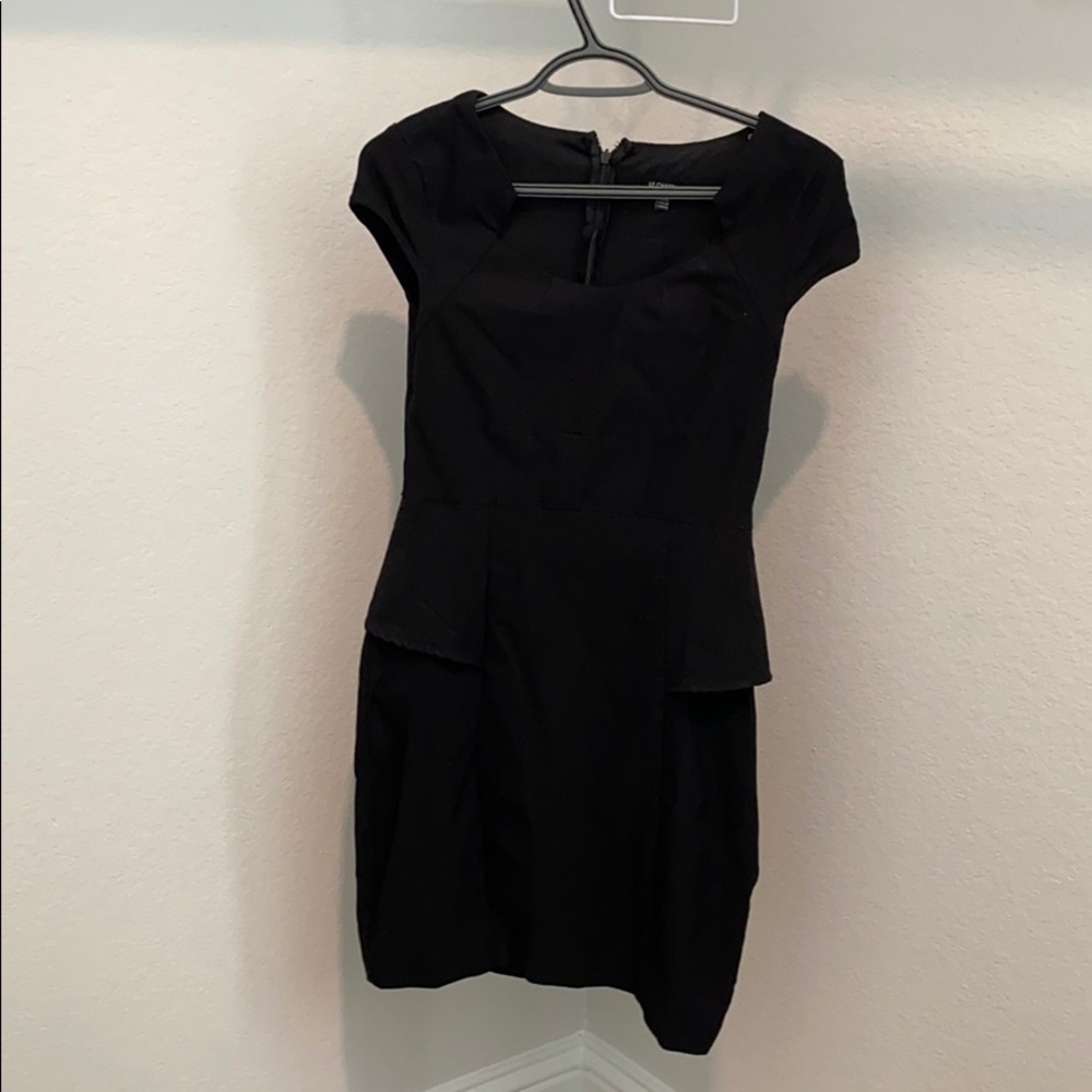 Le Chateau LBD size Small
